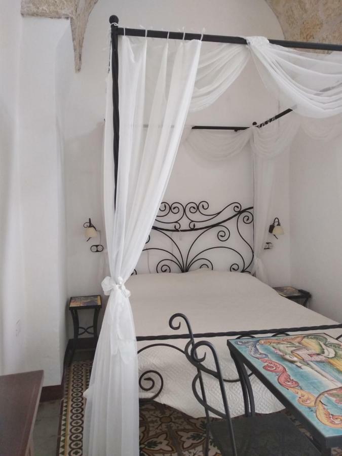 Bed and Breakfast Lu Focalire Montesano Salentino Екстер'єр фото